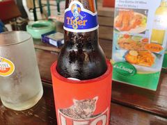 -Green Tree Rest. & Pub