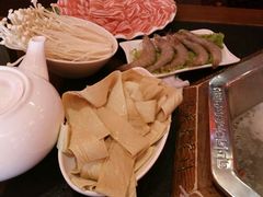 -陈府大宅门成都火锅·手切鲜肉(太原街店)