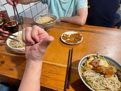 -矮子粉店1985·长沙米粉(湘春路店)