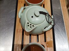 -潮界(LU·ONE凯德晶萃广场店)