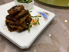 -山明水秀大饭店