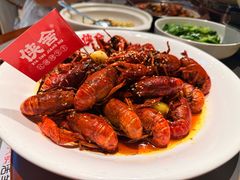 -侠舍·江湖小龙虾大排档(沌口总店)