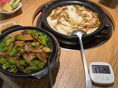 -一朵菌·野生菌探索家火锅(南亚店)