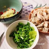 某位童鞋手工制作的凉拌鸡爪，手动点赞 看看这个色泽是