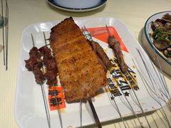 -嗨辣小聚·盘锦河蟹·海鲜烧烤龙虾(盘锦十年好店)