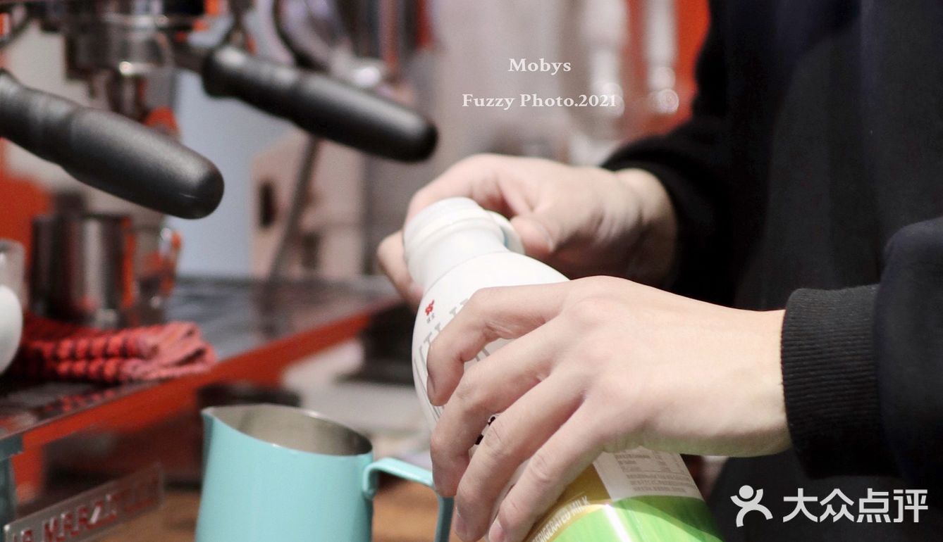 🧡MOBYS|初春,雨季的山茶花拿铁。