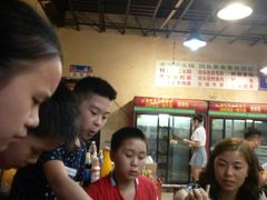 -陈陈火锅(较场口店)