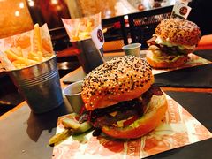 -FAT COW(虹梅路店)