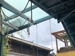 -喵屿·大理花园猫咖