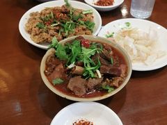 -谢老五跷脚牛肉·非遗传承店