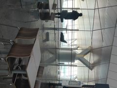 -麦当劳(鄂尔多斯机场店)