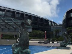 -上海滴水湖皇冠假日酒店