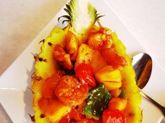菠萝咕噜虾球-衡山汇·高级粤菜(霄云路店)