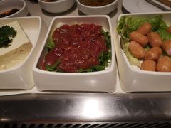 -海底捞火锅鲜切牛肉主题店(长寿路店)