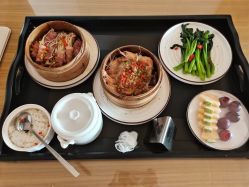 -爱陪伴尊享月子中心(国际店)