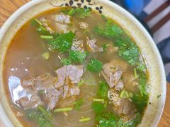 咖喱牛肉粉丝汤-黄阿姨锅贴大王(万航渡路店)