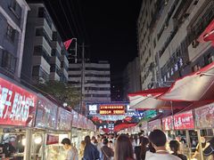 -正宁路小吃夜市