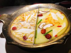 -九鼎轩脆毛肚火锅(三钢里店)