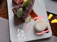巧克力蛋糕-YUE·6·西式融合餐厅(外滩六号店)
