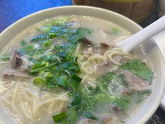 -丁里羊肉小镇(天鹅湖总店)