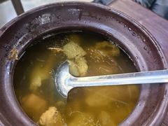 鸽子竹荪煨汤-民间瓦缸煨汤館(嵩山路店)