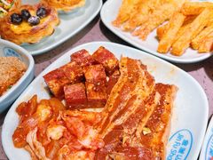 -金滏山·烤肉海鲜火锅自助(襄阳万达店)