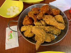 -BHC炸鸡(明洞总店)