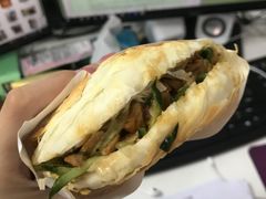 土耳其烤肉夹馍-正宗陕西肉夹馍(红荔店)