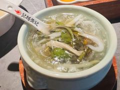 -吴越荣记苏州菜·松鼠桂鱼100%活鱼现做(斜塘老街店)