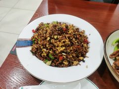-湖南人家湘菜馆(镇江路店)