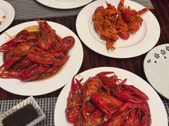 -广州万富希尔顿酒店·感趣自助餐厅·金秋蟹宴生蚝海鲜刺身