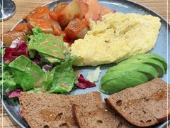 -Brut Eatery悦璞食堂(愚园路店)