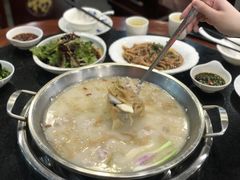 -老来福·非遗酸汤兔(凯旋路店)