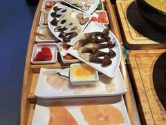 -芸南道·过桥米线(昆明老街旗舰店)