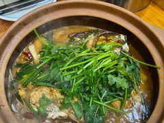 -九道菜有鸡鱼头(石鼓路店)