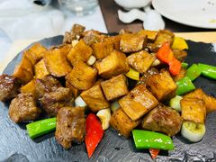 -胡记饭店(保工街店)