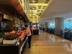 -圣丰索菲特·2 On 988 Café 自助餐厅