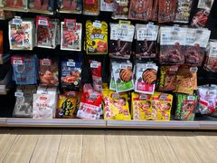 -七鲜超市(瑞虹天地太阳宫店)