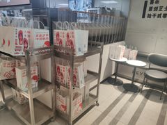 -喜茶(东莞雍华庭店)
