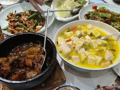 -粤小馆(天安云谷店)