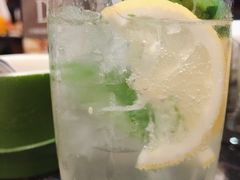 -东方红海鲜百汇(国际大厦店)