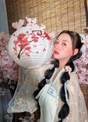 -汉仪华裳汉服馆(打浦桥店)