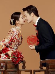 -樱花婚纱摄影