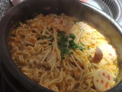 -烤路里·韩国品质自助烤肉(石路天虹4号店)