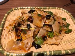 -有红鸡毛店·川菜(建设路店)