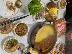 -小茉庐和牛自助火锅(龙湖万达店)
