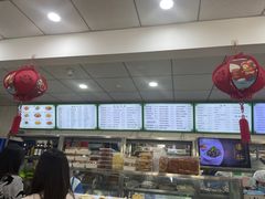 -护国寺小吃店(红莲南路店)
