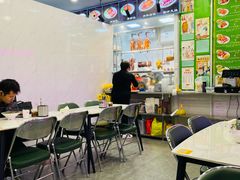 -陈光记烧腊(长寿路店)