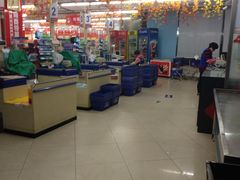 -农工商超市(临汾路店)
