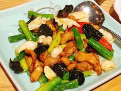 碧绿花枝爽肉-德胜轩正宗顺德菜(宝安沙井会展中心店)